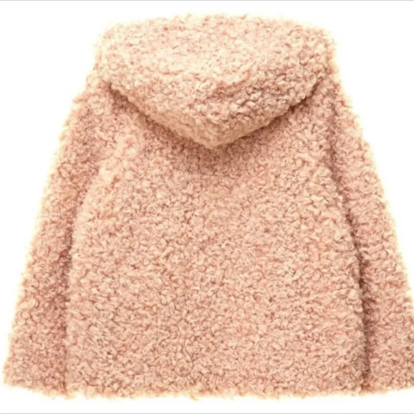 Forever 21 Teddy Coat size Medium - Picture 2 of 6